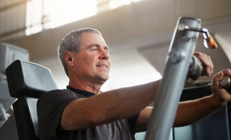 Ganho de massa muscular após os 40: o que muda no corpo e como adaptar sua rotina