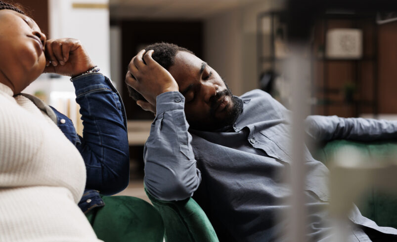 Por que períodos de excesso alimentar deixam o corpo mais cansado (e como reverter)